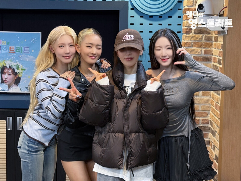 260127 - SBS Radio Young Street Instagram Update with WENDY n i-dle