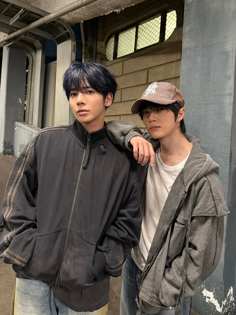 250812 TXT Instagram Update - Beomgyu & Taehyun