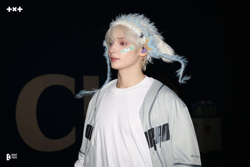 <ACT: TOMORROW> Backstage Photo Sketch - Fairy Beanie Boy Kai