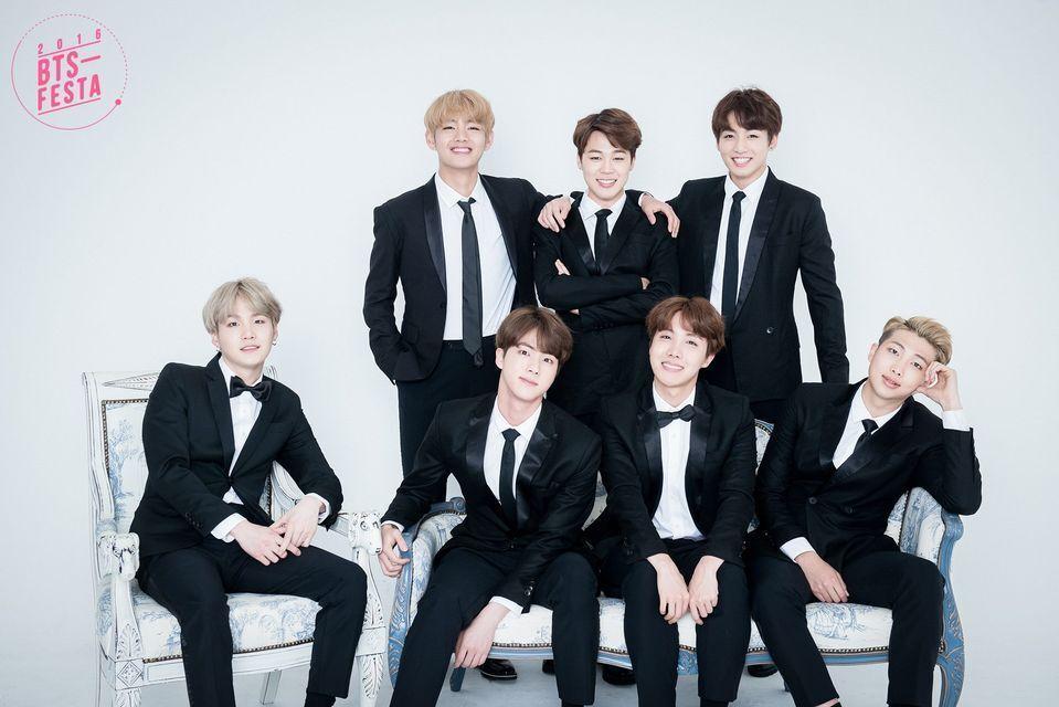 BTS Group Photo - Festa 2016
