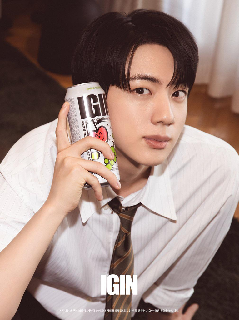 Jin in an iGIN promo being pretty