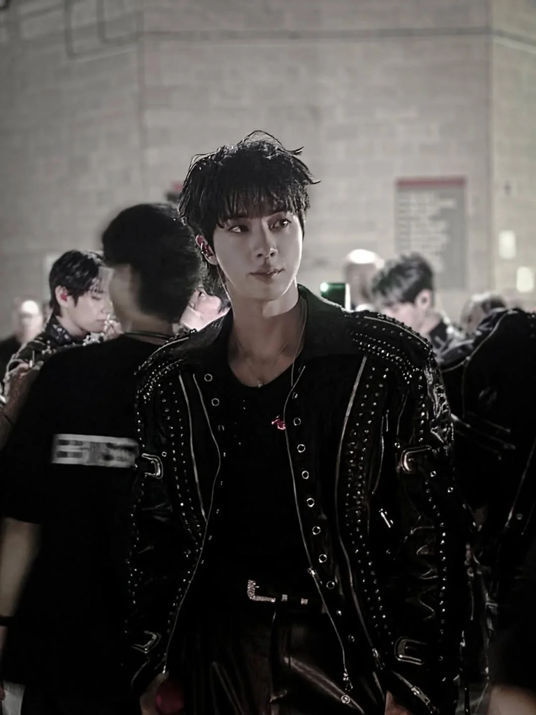 Backstage with Jin - Insta - 30 April 2026