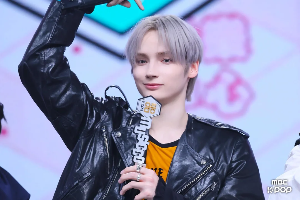 Stick With You - Top Artist Encore Photos @ MBC Show! - 27 April 2026 - Kai
