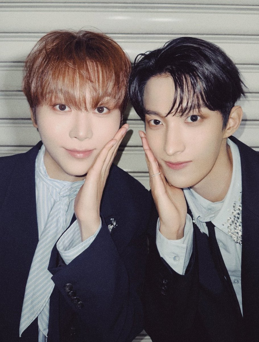DK and Boo being adorable